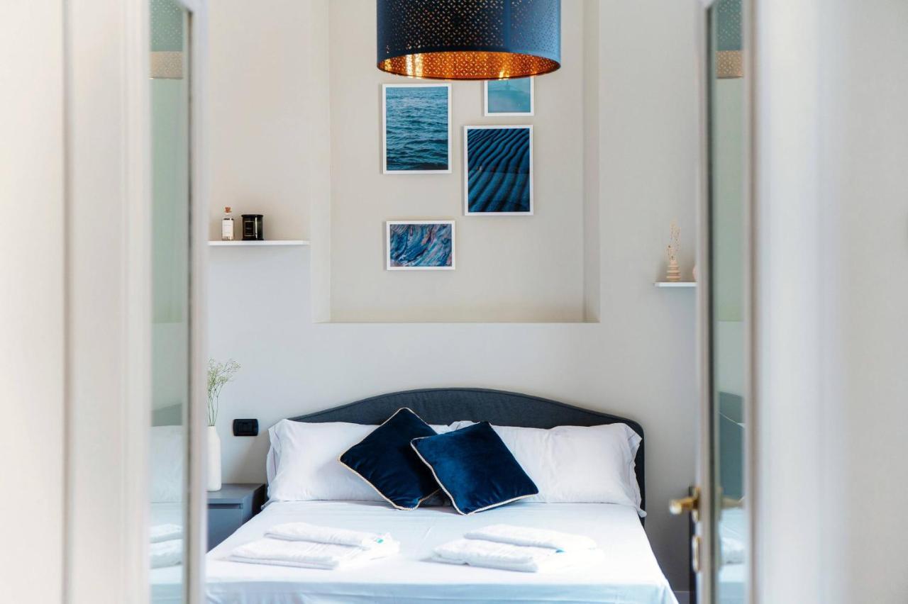 Shades Of Lake - Blue Apartment Como Exteriér fotografie