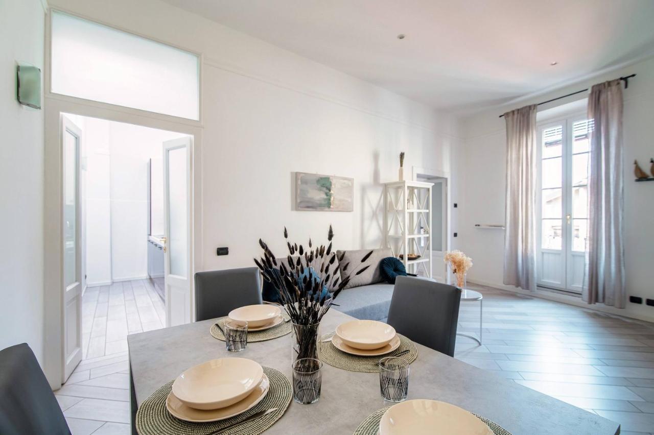 Shades Of Lake - Blue Apartment Como Exteriér fotografie